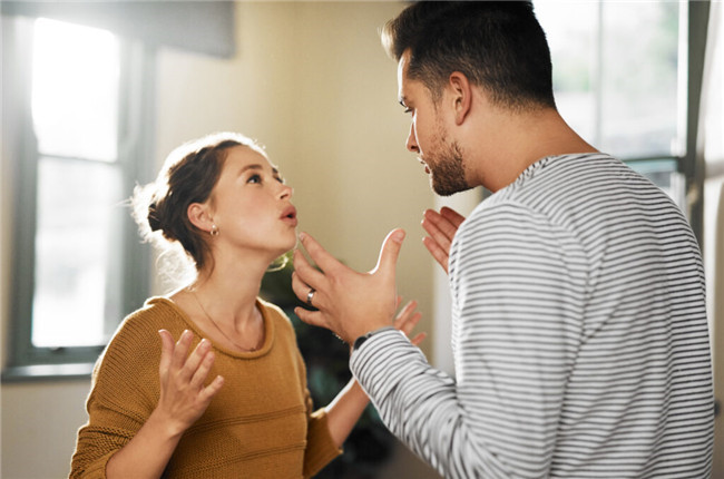 重塑爱的桥梁：婚外情后的挽回心理与行动全攻略